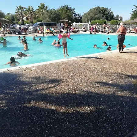 Camping Mobil Homes Cap Soleil La Betaudiere